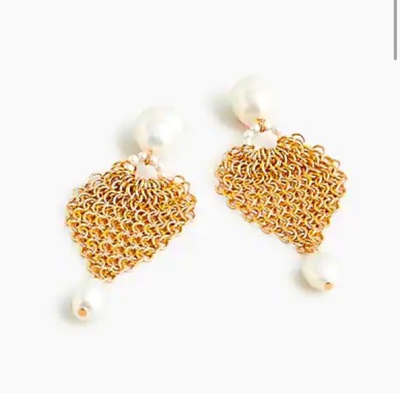 J.CREW Freshwater Pearl Chain Mesh Drop Earrings OS Pearl Gold Finish - Picture 1 of 3
